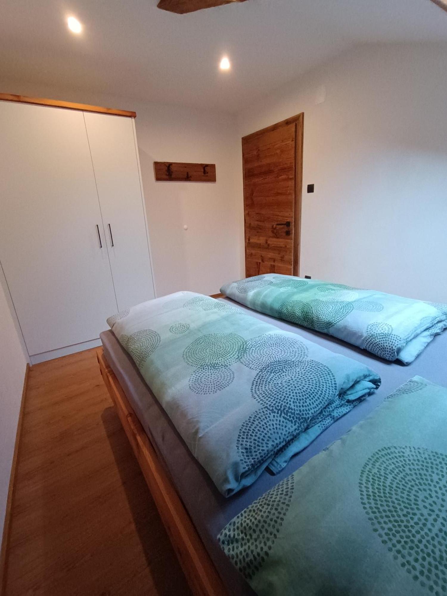 Kuglerhof Apartment Dobbiaco Ngoại thất bức ảnh